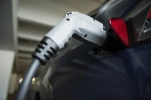 Read more about the article 🔌 Meilleures bornes de recharge 2025 : guide complet pour la maison